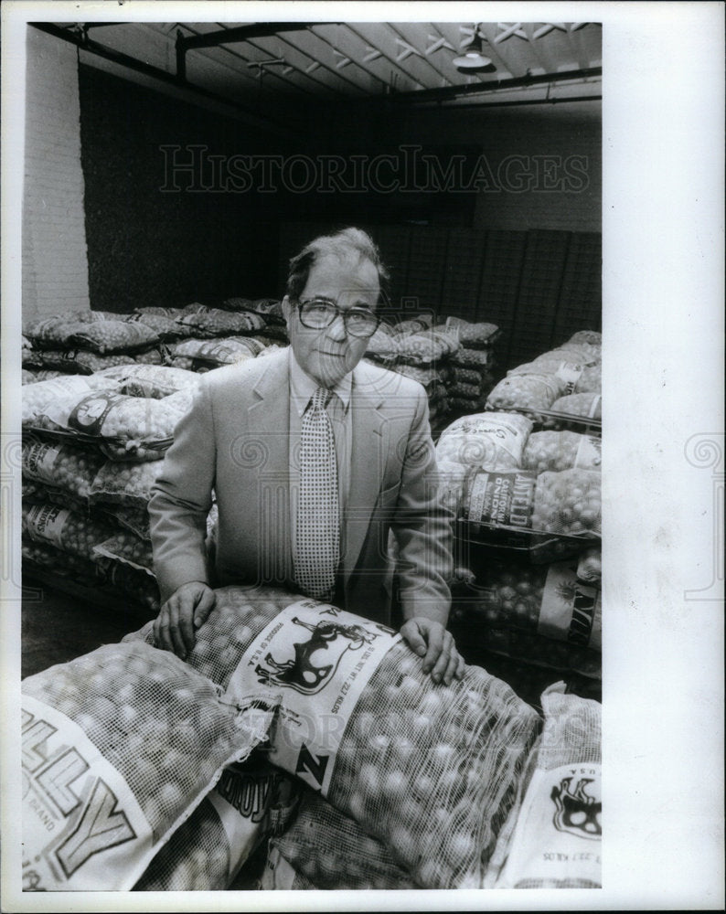 1986 Press Photo Potato Aids Jack Grifo - Historic Images