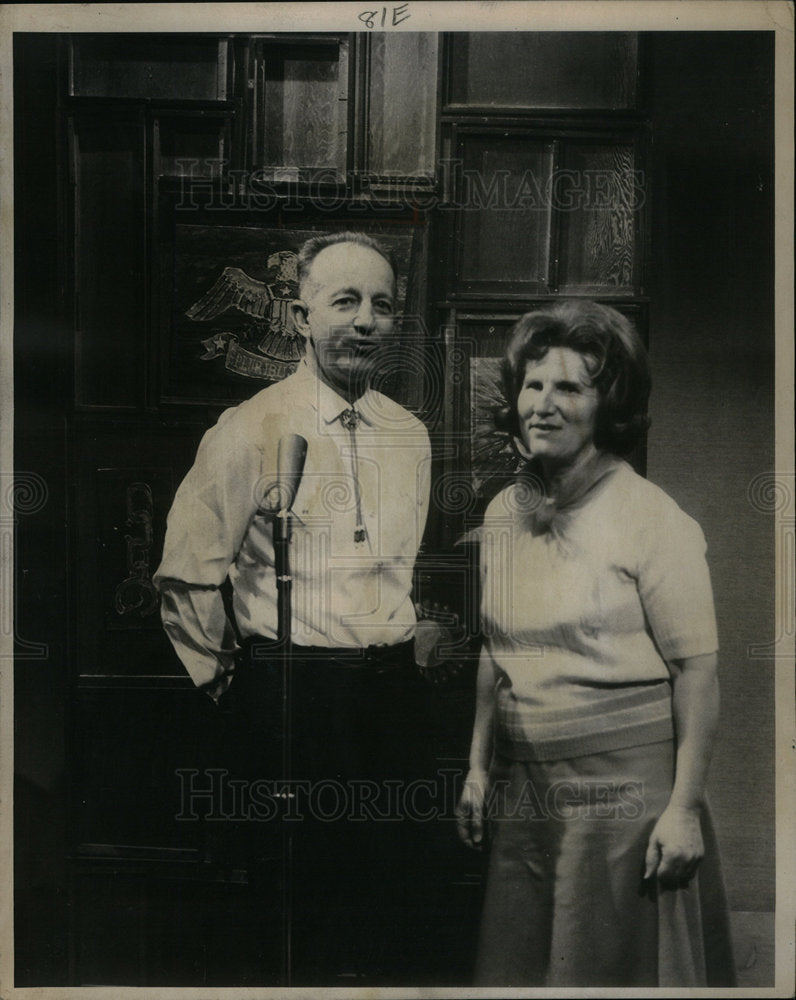 1967 Press Photo Folk-Singer Paul Kermiet And His Wife - Historic Images