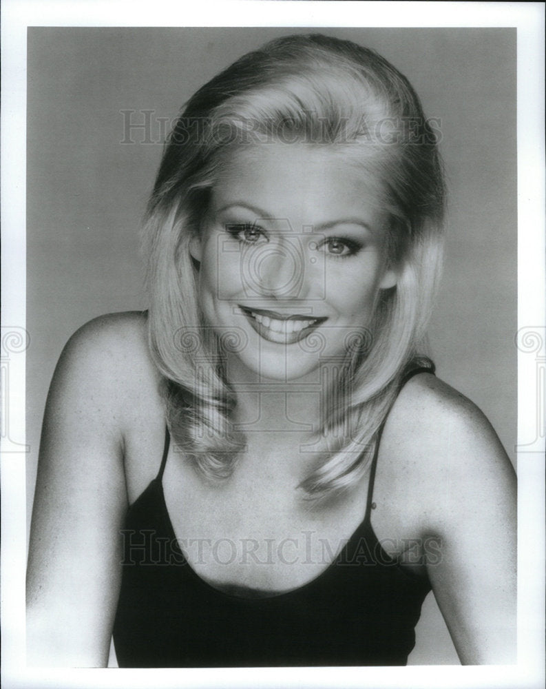 1998 Press Photo actress Kelly Ripa - Historic Images