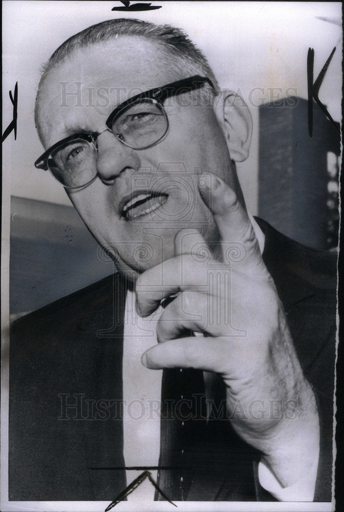 1959 Press Photo Attorney Amis Guthridge - Historic Images