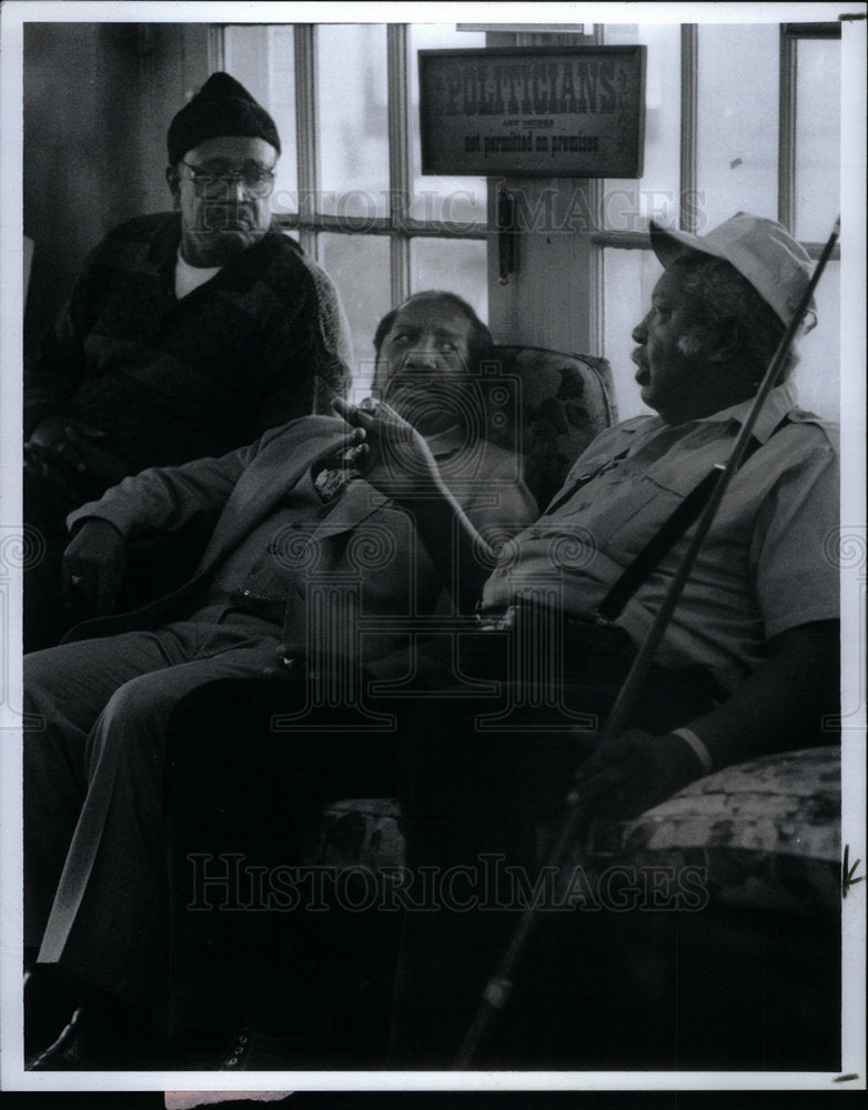 1963 Press Photo Senior Citizens - Historic Images
