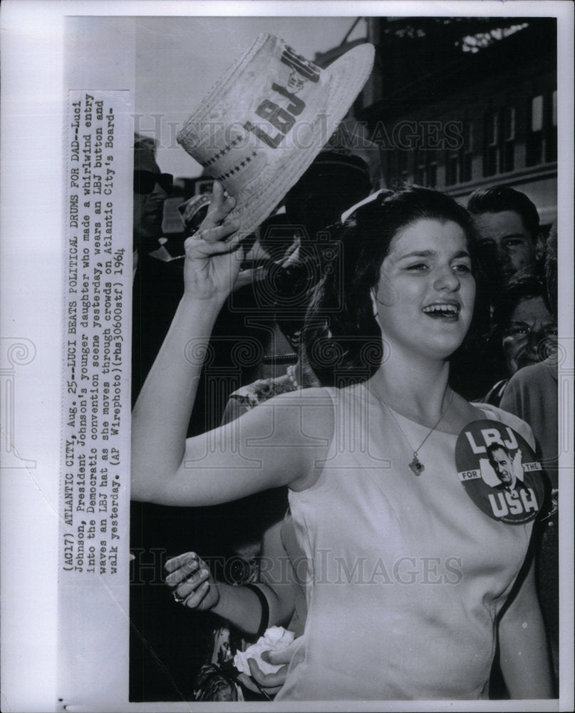 1964 Press Photo Luci Johnson Atlantic City Boardwalk - Historic Images