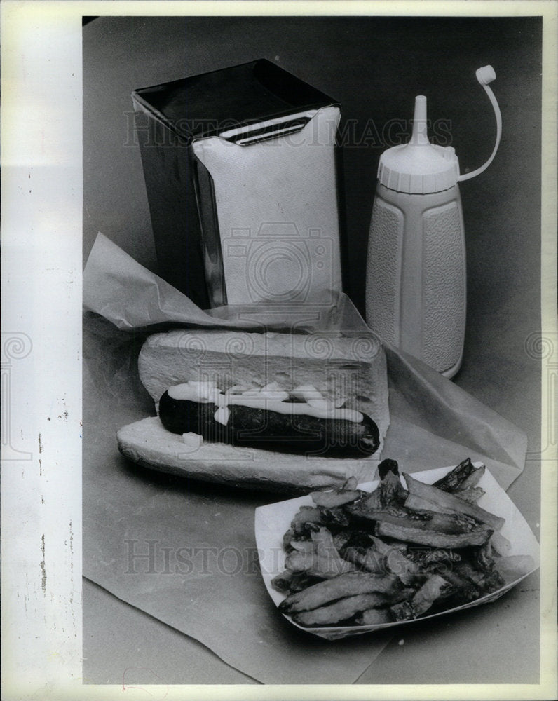 1988 Press Photo Polish Sausage Pat Bruno Our Favorite - Historic Images