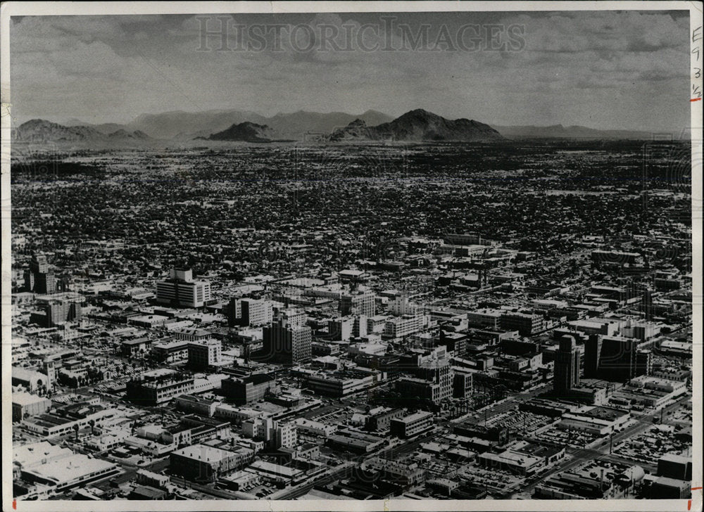 1968 Press Photo Phoenix Arizona Mountain Ranges Mich - Historic Images