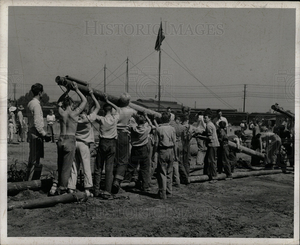 1942 Press Photo Circus Crowed - Historic Images