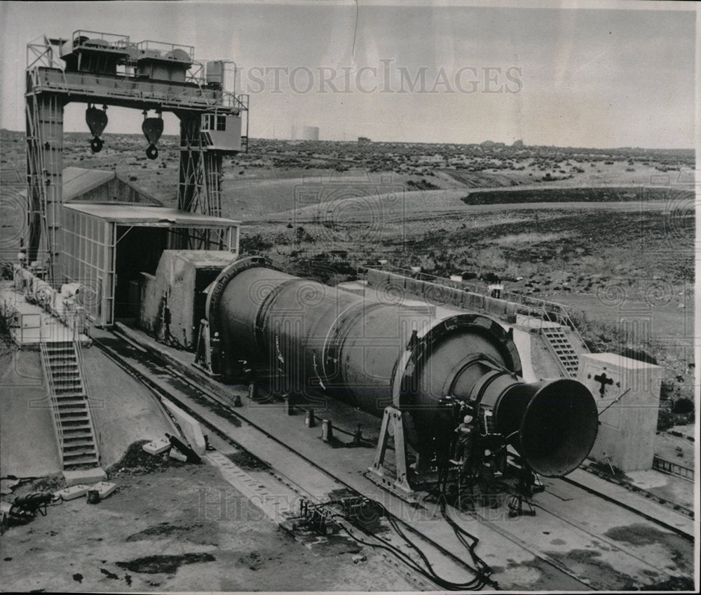 1964 Press Photo American Rocket Motor Missile - Historic Images