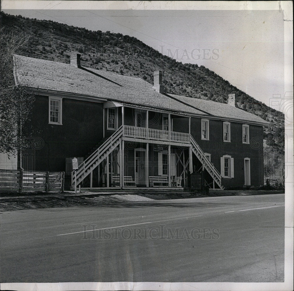 1950 Press Photo Ancient Building Lincoln County Museum - Historic Images