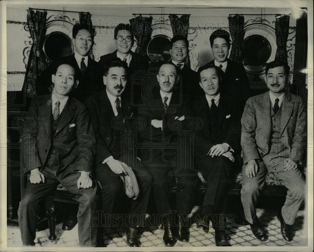1929 Press Photo Japanese Newspaper Representatives - Historic Images