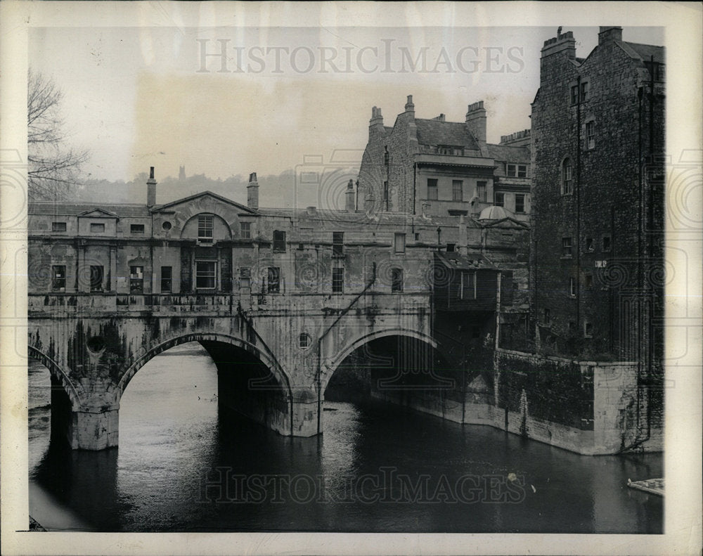 1945 Press Photo View of Pulteney Bridge in Bath - Historic Images