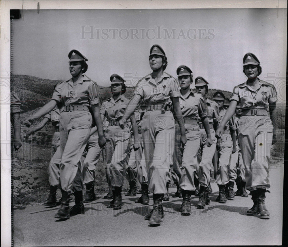 1960 Press Photo women&#39;s military police group Israel - Historic Images