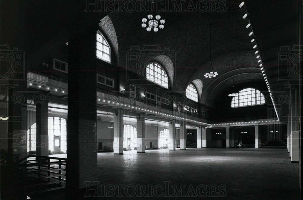 1990 Press Photo Registry Room Ellis Islands 1918-1924 - Historic Images