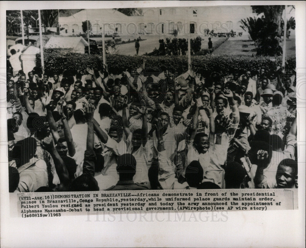 1963 Africans Protesting Brazzaville Congo-Historic Images