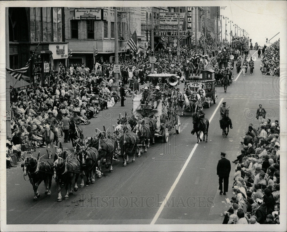 1973 Press Photo Old Milwaukee Days Parade - Historic Images