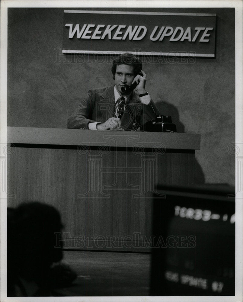 Press Photo Chevy Chase American Comedian Actor - Historic Images