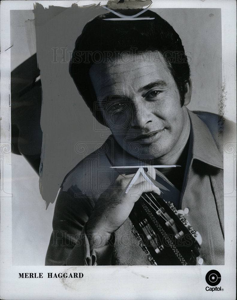 1970 Press Photo Singer Merle Haggard - Historic Images