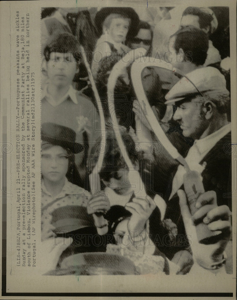 1975 Press Photo Pre Election Rally Communist Parry - Historic Images