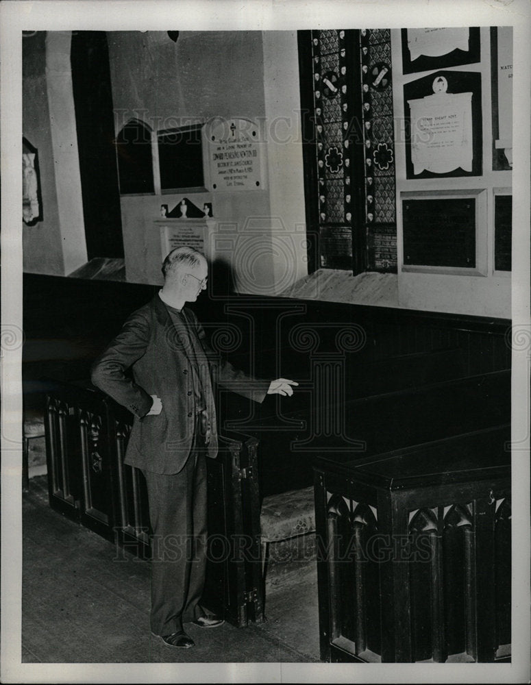 1937 Press Photo Rev. Frank Wilson St. James Church - Historic Images