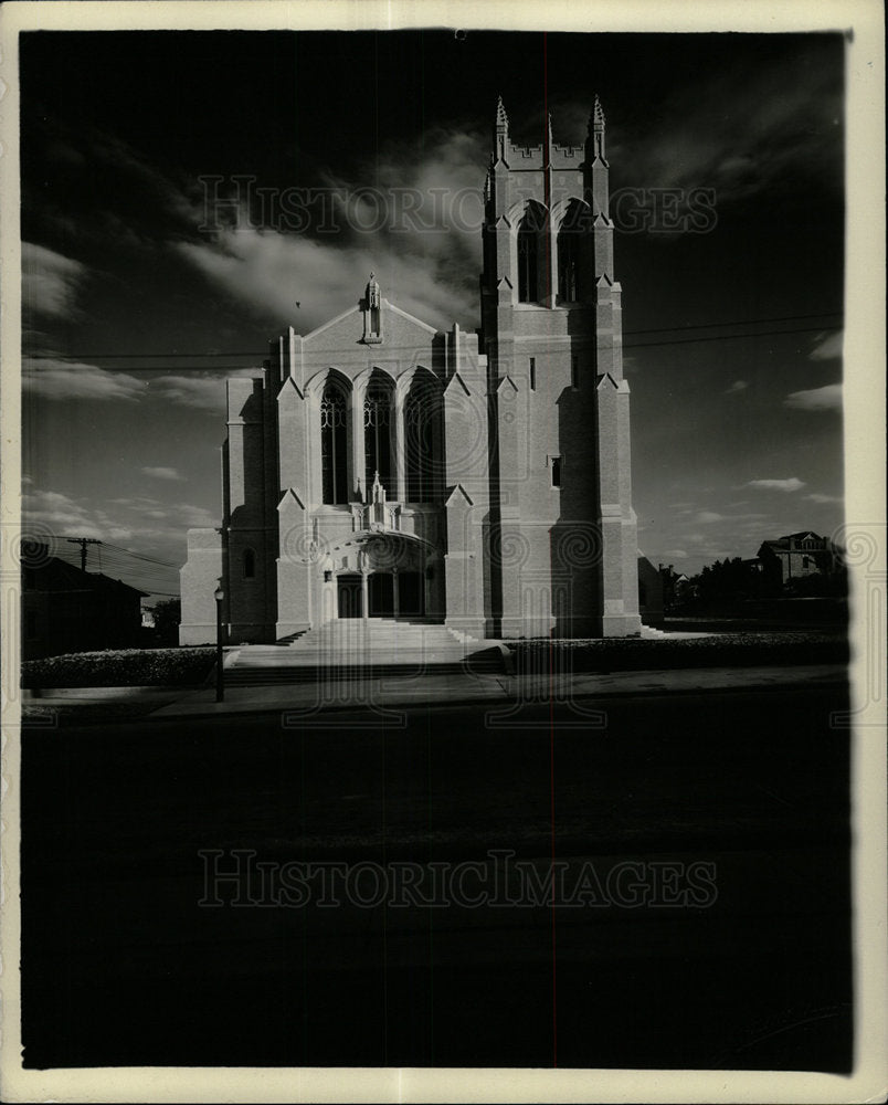 Press Photo Church South Wichita Falls Texas Area Mich - Historic Images