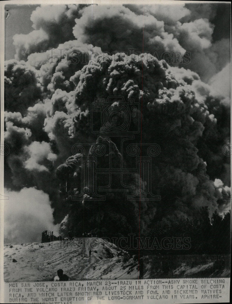 1963 Press Photo Irazu Volcano Costa Rica - Historic Images