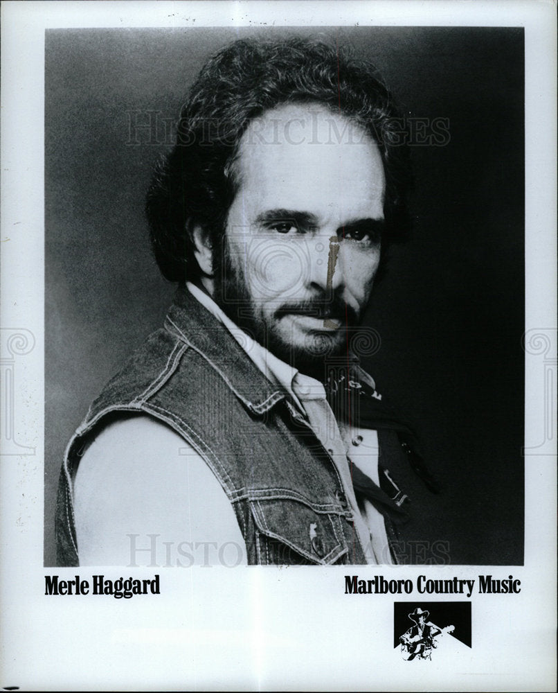 1988 Press Photo Merle Haggard Guitarist - Historic Images