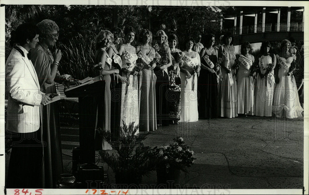 1980 Press Photo Alex Griffin Host Miss Florida Contest - Historic Images