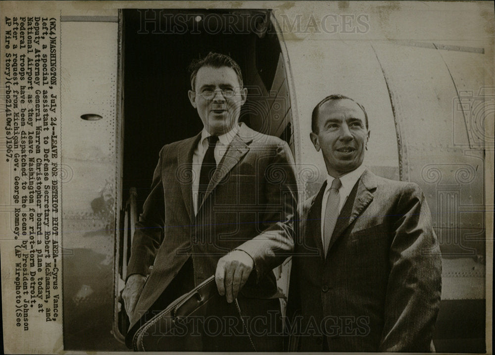 1967 Press Photo DEPUTY ATTORNEY GENERAL WARREN - Historic Images