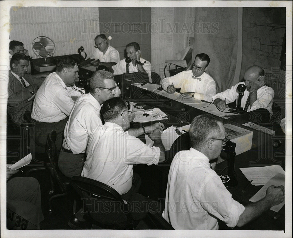 1957 Press Photo Soldiers Head Quarters Field Agencies - Historic Images