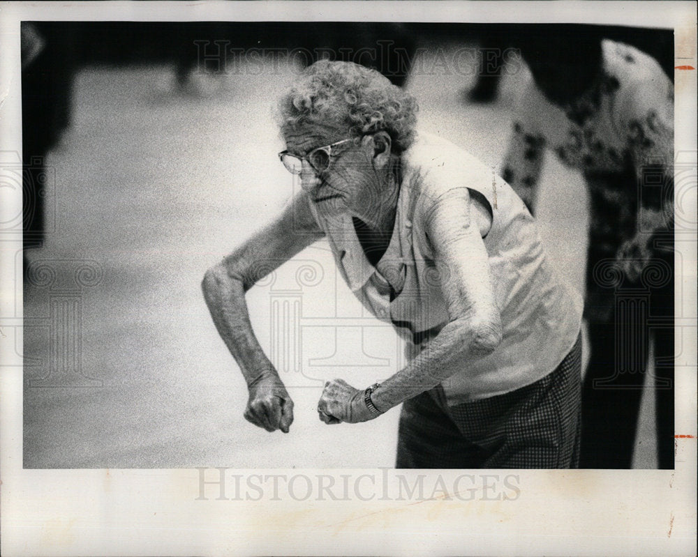 1975 Press Photo Mobile homes viewers broadcas circuit - Historic Images