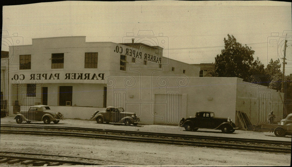 Press Photo Parker Paper Company Building - Historic Images