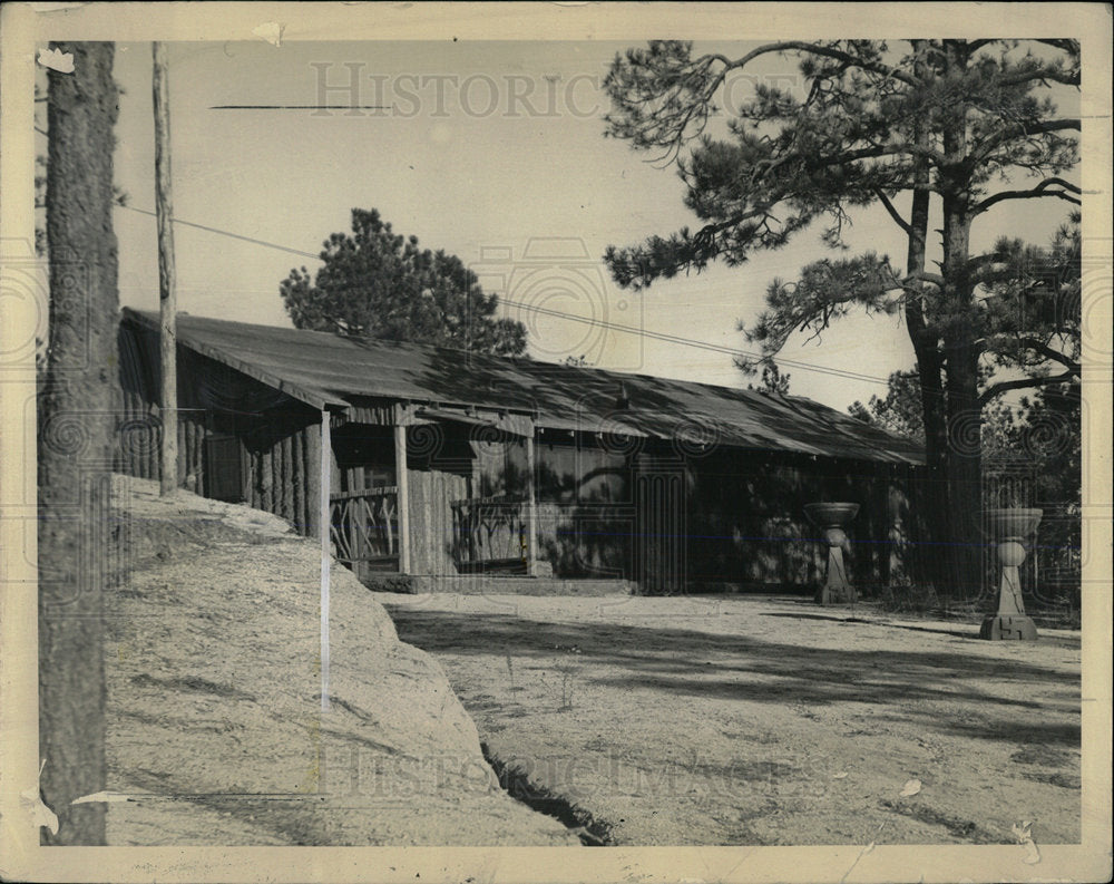 1937 Press Photo NYA Girls&#39; School Dormitory Building - Historic Images