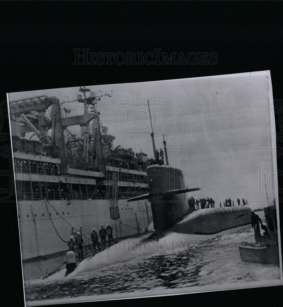 1961 Press Photo USS Patrick Henry - Historic Images