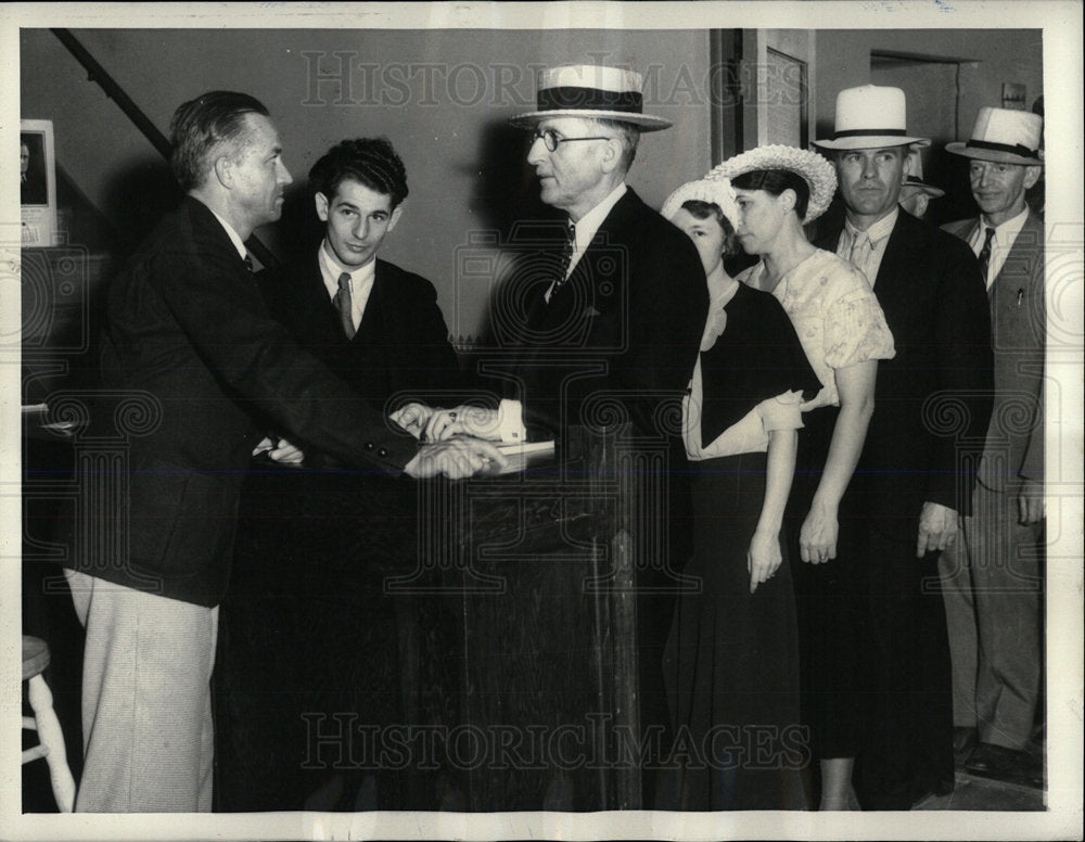 1934 Press Photo Crowd Utopian Society - Historic Images