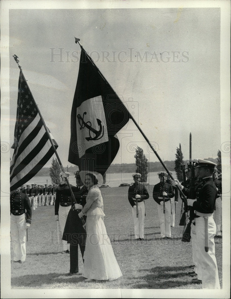 Press Photo Jane Cumneen Color Girl - Historic Images