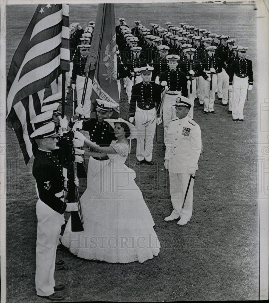 1959 Press Photo Sue Graham Turns Over Brigade Flag - Historic Images