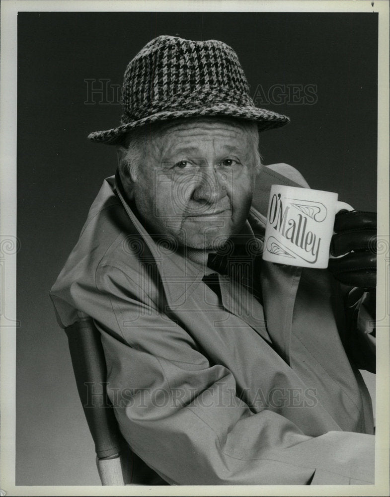 1983 Press Photo Mickey Rooney O&#39;Malley NBC private eye - Historic Images