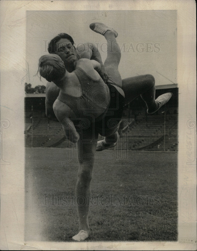 1946 Press Photo Ancient Nordic Sport, &quot;Kloforago&quot; - Historic Images