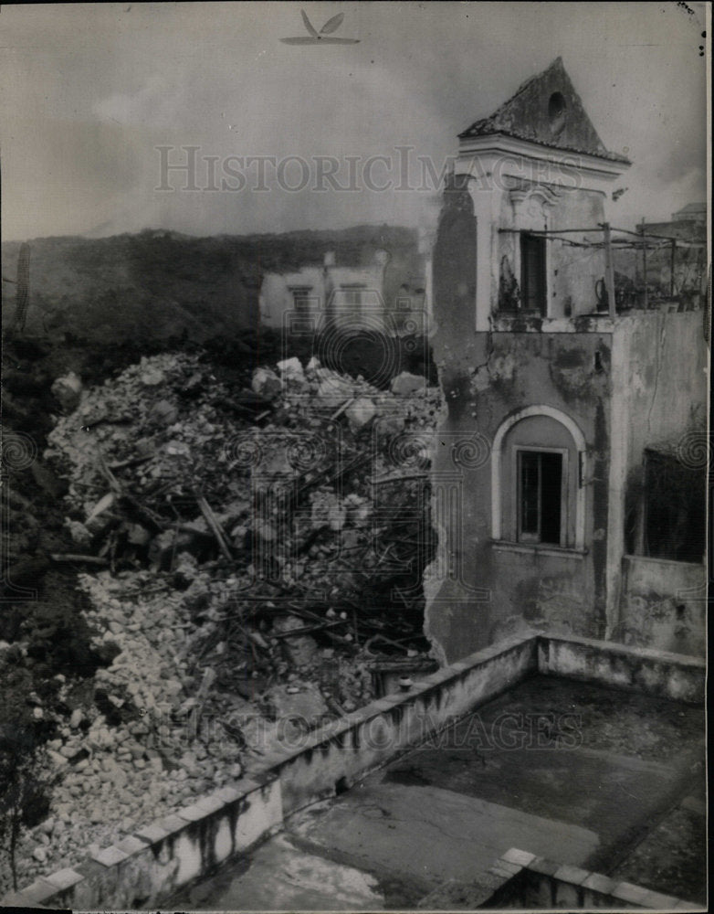 1944 Press Photo Mt Vesuvius Lava Flows San Sebastiano - Historic Images