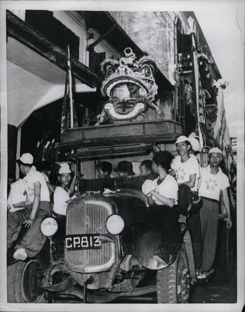 1956 Press Photo Saigon Oriental Dragon Float Festival - Historic Images