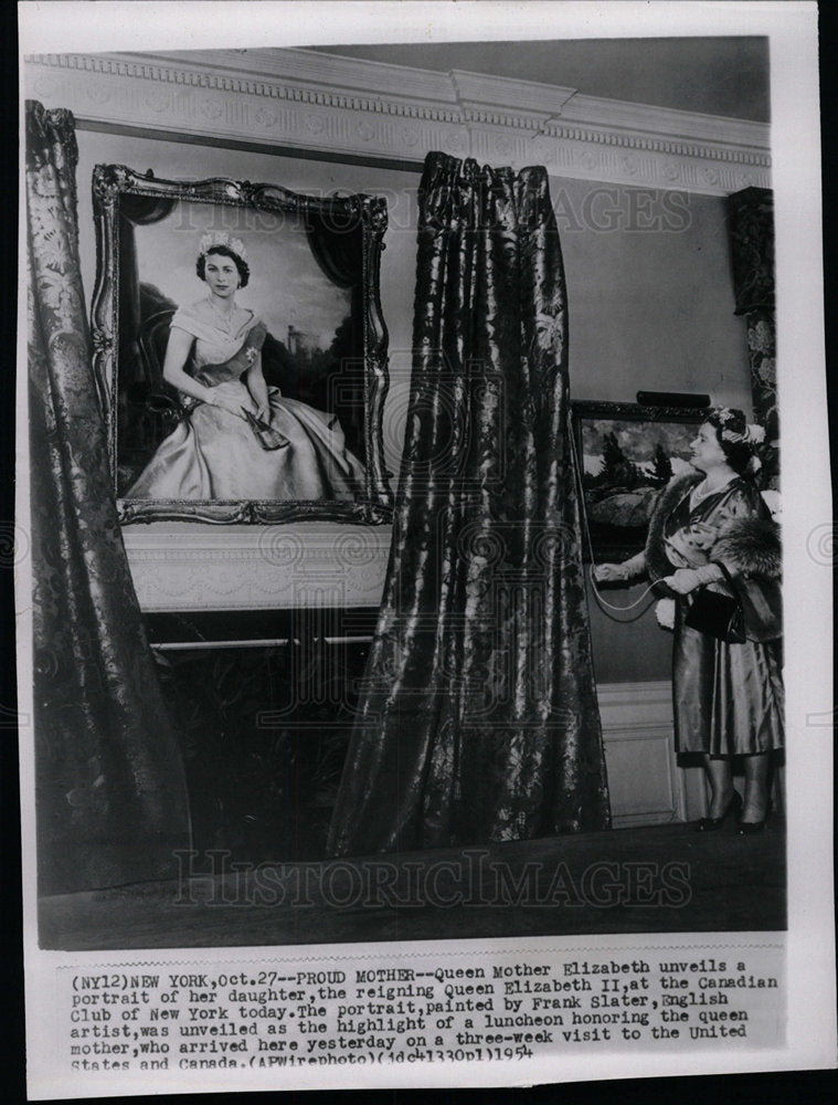 1954 Press Photo Painting Of Queen Elizabeth 11 - Historic Images