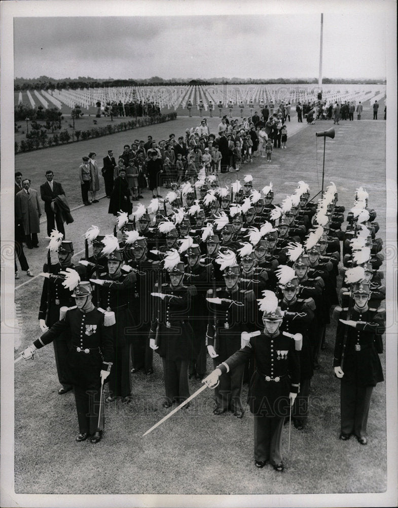 1956 Press Photo US Military Cadet Saint Laurent France - Historic Images