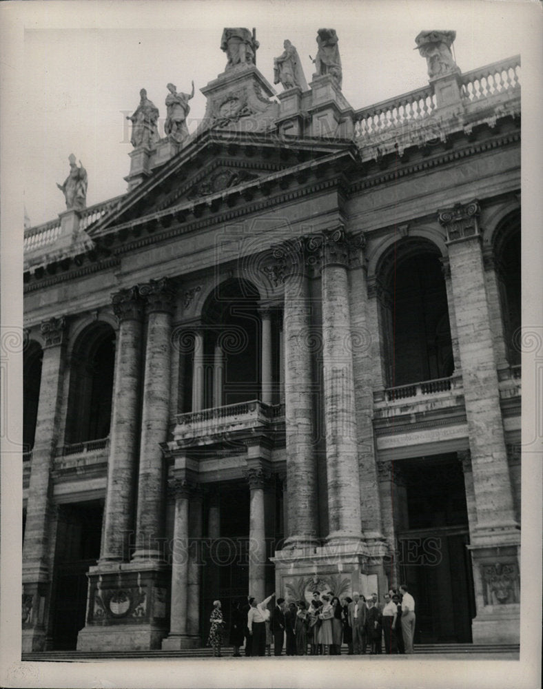 1948 Press Photo Rome, Main Attraction of Tourists. - Historic Images