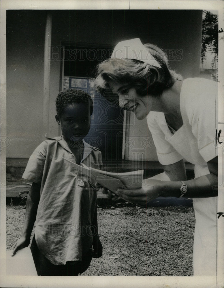 1964, Norway Redkorps Nurse Jinja Uganda - RRX70895 - Historic Images