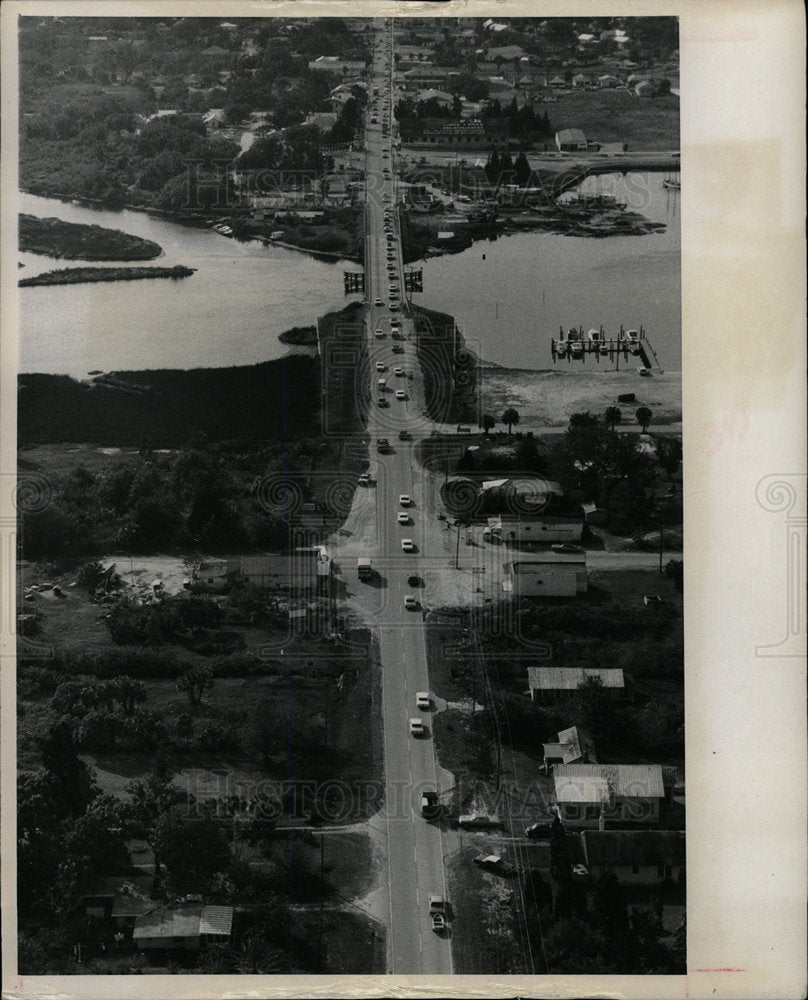 1968 Press Photo Traffic Alt 19 - Historic Images