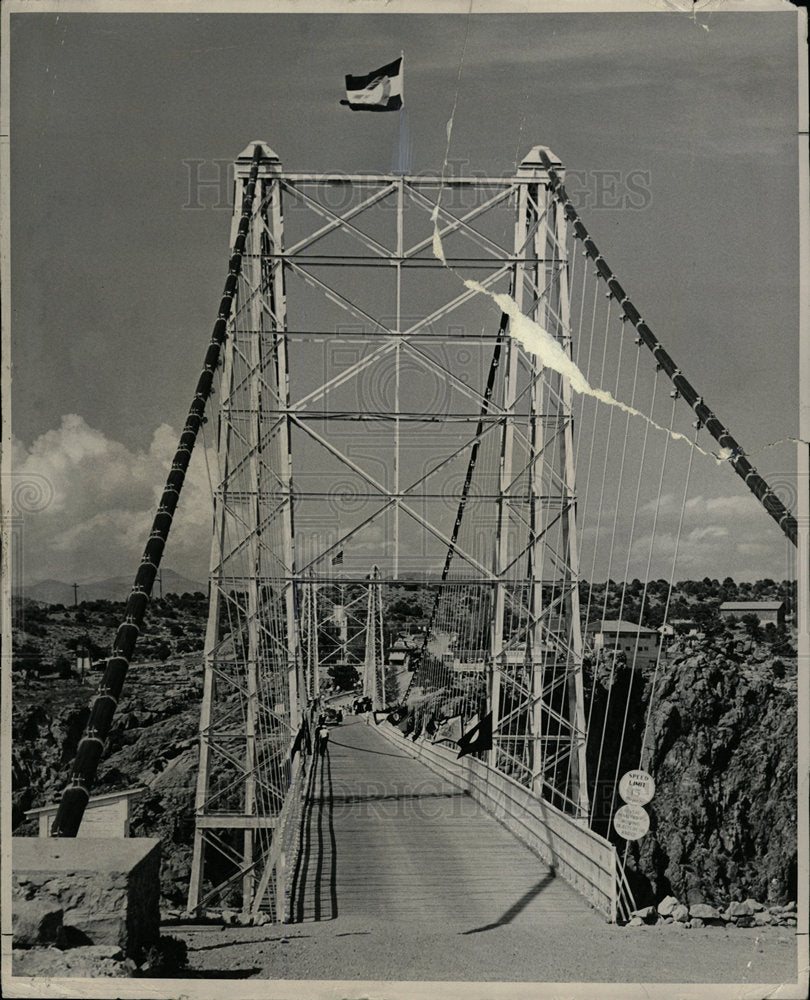 Press Photo Bridge - Historic Images