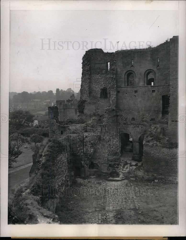 1945 Press Photo Caesar tower Kenilworth castle  walls - Historic Images