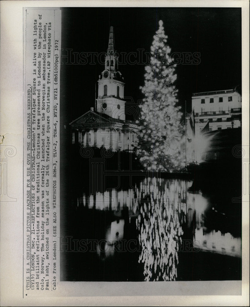 1972 Press Photo 26th Trafalgar Square Christmas Tree - Historic Images