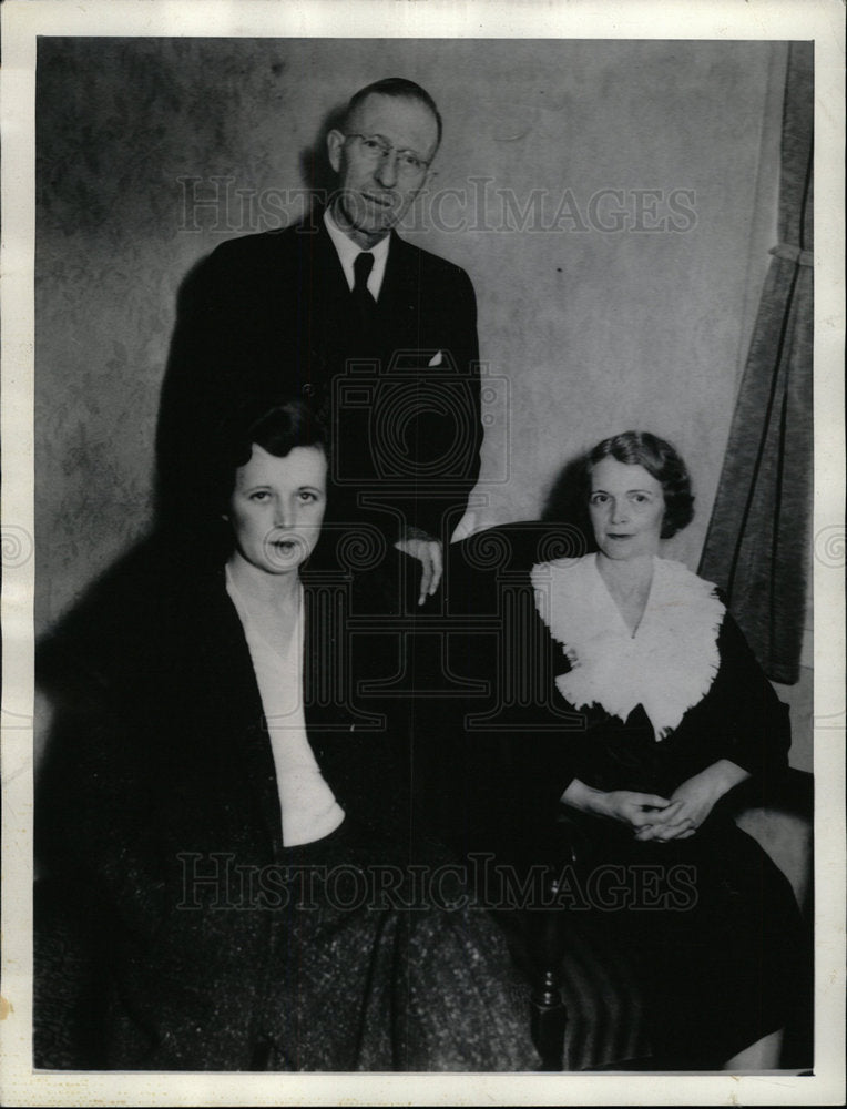 1935 Press Photo Army Physician Major Charles Shepard - Historic Images