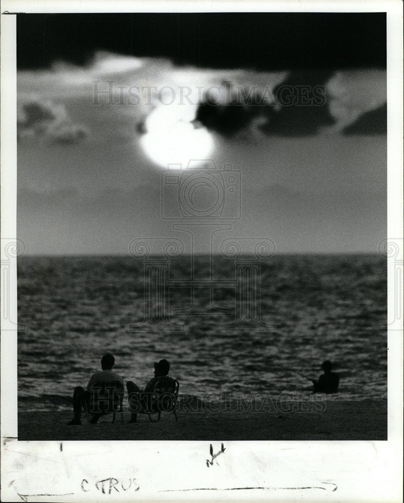 1988 Press Photo Sunset Redington Shores Florida - Historic Images