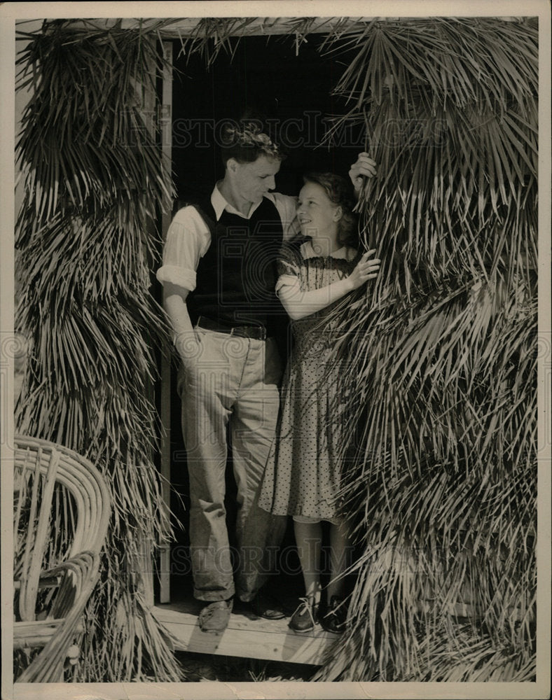1940 Press Photo Francis Ella Ahern Honeymoon Isle FL - Historic Images