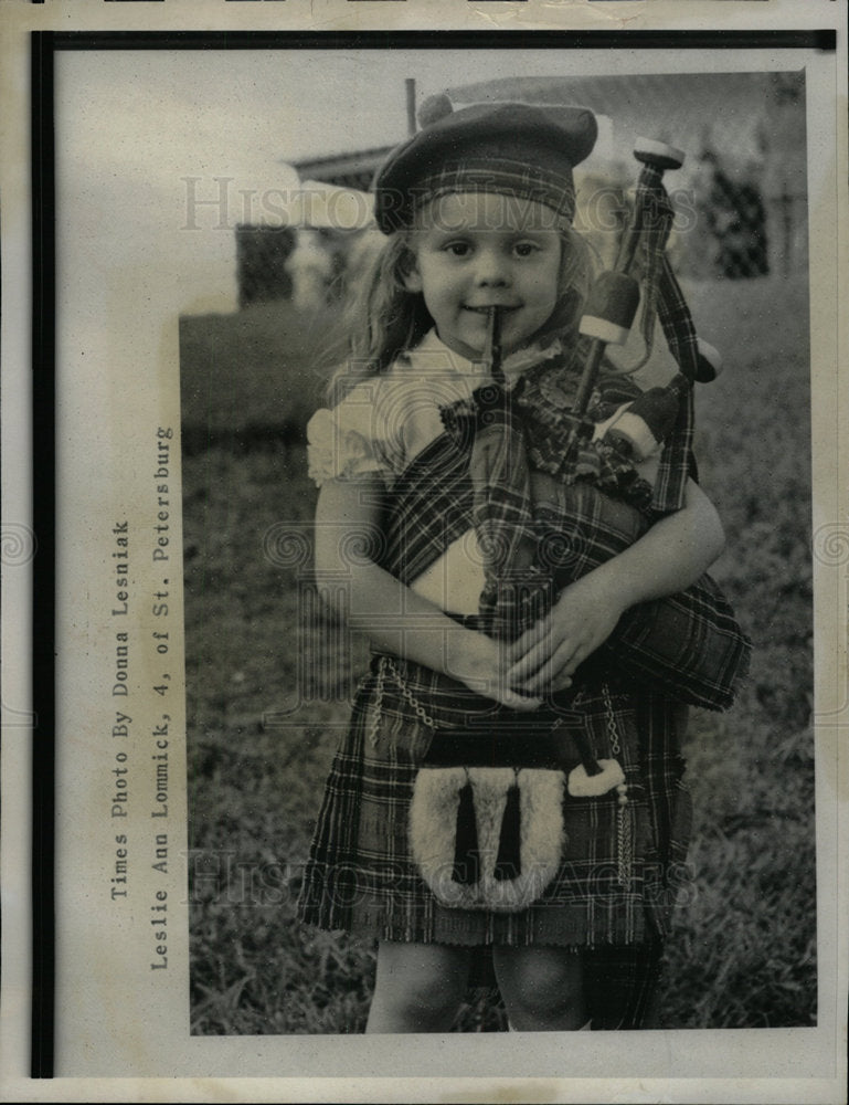 1974 Press Photo Leslie Ann Lommick Highland Games - Historic Images